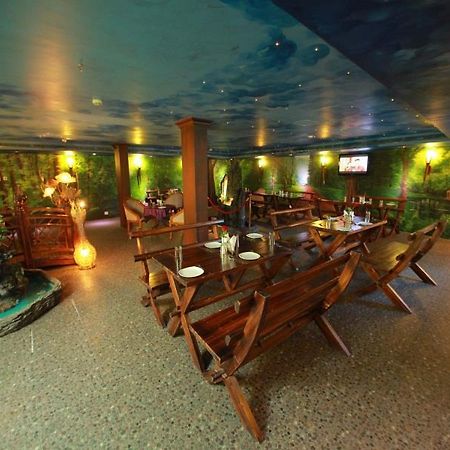 Hotel Sea Pearl Kollam Exterior photo
